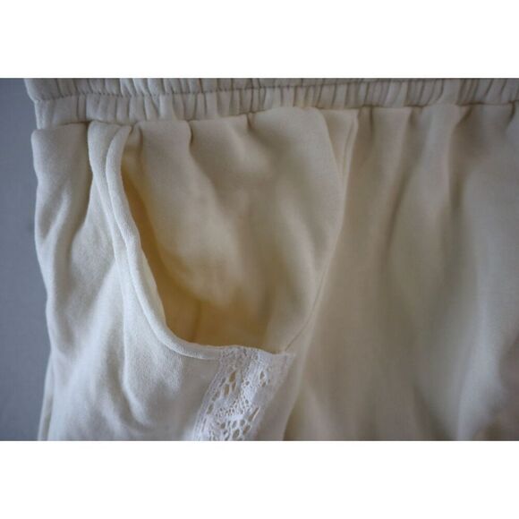 Urban Outfitters Women's Sz M Ivory Out From Under Jayden Lace-Inset Sweatpants - Picture 7 of 13